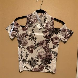 Gaze USA XS Velvet Floral Top